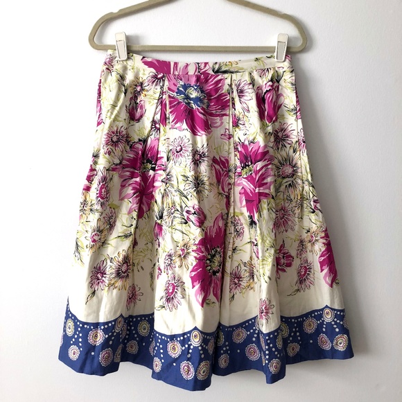 Anthropologie Dresses & Skirts - Anthropologie Odille Blushing Poppy Skirt